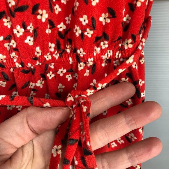 BR Fcty Red White Floral Fit & Flare Flounce Hem Short Sleeve Dress Sz M - Picture 6 of 15